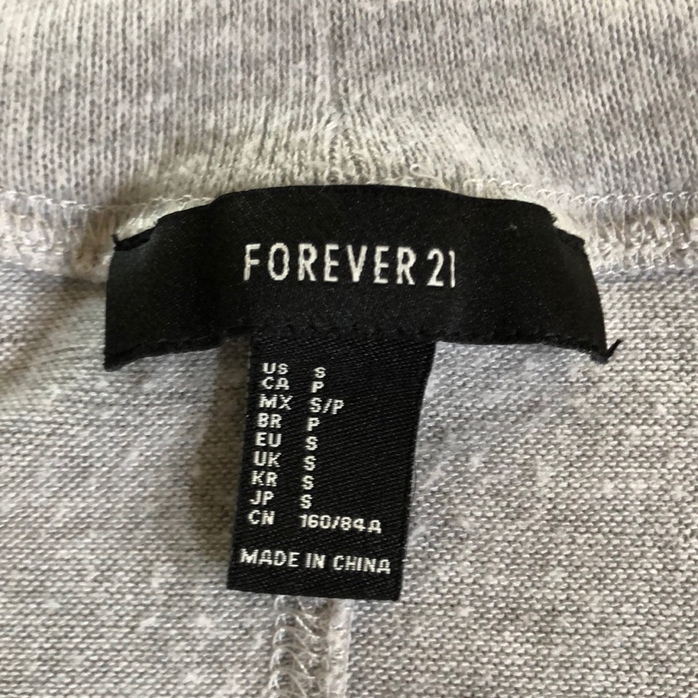 Sweater - Picture 3 of 3